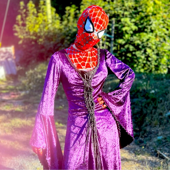 Renaissance dress. Small- large Witch dress. Velvet - Picture 2 of 3